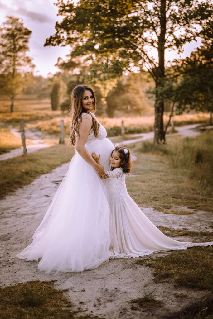 Babybauchfotografie zauberhaft