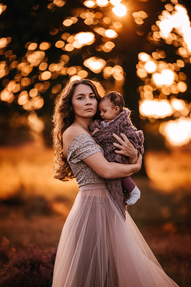 STillfotografie STillbilder stillen geburt newborn fotografin lüneburger Heide